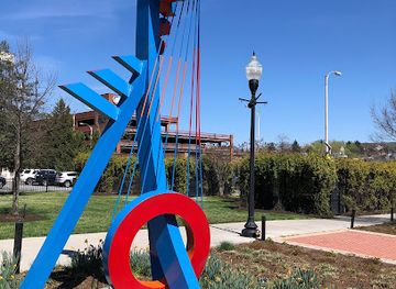 virginia/roanoke/downtown-roanoke/landmark/elmwood-park-art-walk