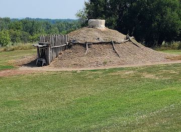 north-dakota/red-river-valley/landmark/on-a-slant-indian-village