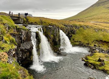 iceland/snæfellsnes-peninsula/landmark/stone-bridge
