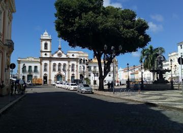 brazil/salvador/itapua/landmark/mermaid-of-itapua
