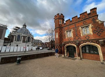 united-kingdom/windsor/landmark/burning-bush