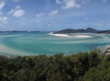 australia/whitsunday-islands/landmark/hamilton-island-wildlife