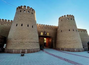 tajikistan/istaravshan/landmark/sughd-region-museum
