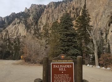 new-mexico/sangre-de-cristo-mountains/landmark/palisades-sill-historic-marker