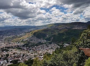 honduras/western-highlands/landmark/parque-el-picacho