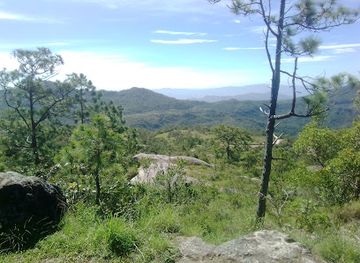 honduras/la-paz-region/landmark/tres-piedras-guajiquiro-la-paz