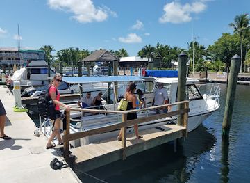 florida/key-largo/landmark/paradise-island-charters