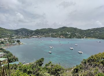 saint-vincent-and-the-grenadines/bequia/landmark/de-reef-restaurant-bar