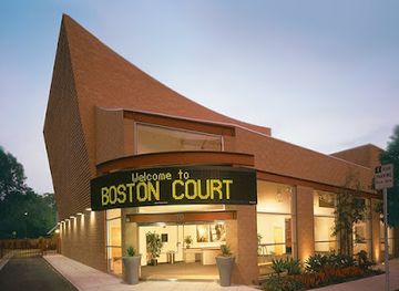 california/pasadena/playhouse-district/landmark/boston-court-pasadena