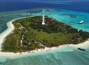 new-caledonia/poindimie/landmark/amedee-lighthouse