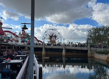 california/anaheim/landmark/san-fransokyo-square