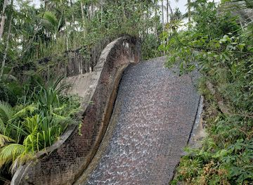 guam/asan-beach-park/landmark/fonte-plateau-unit