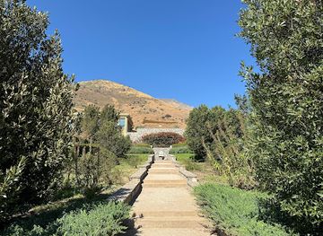 chile/maipo-valley/landmark/vina-haras-de-pirque