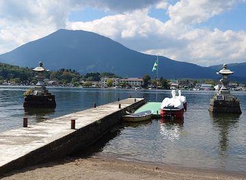 japan/shinano/landmark/lake-nojiri