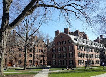 connecticut/greater-new-haven/landmark/yale-old-campus