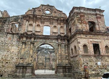 panama/chitre/landmark/church-of-the-society-of-jesus