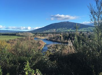 new-zealand/tongariro-national-park/landmark/tongariro-river