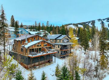 montana/whitefish-mountain-resort/landmark/stay-in-whitefish