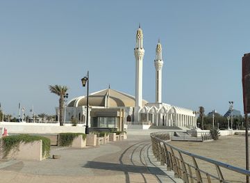 saudi-arabia/jeddah/al-hamra/landmark/hamra-sea