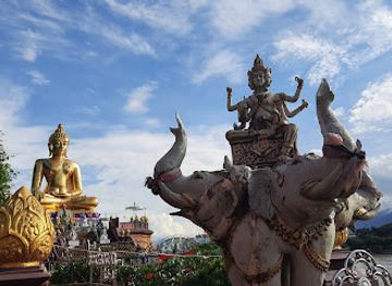 thailand/golden-triangle/landmark/golden-triangle-border-checkpoint