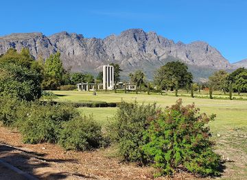 south-africa/bushveld/landmark/huguenot-memorial-monument