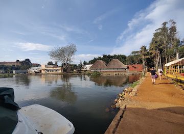 uganda/entebbe/landmark/waterfront-beach