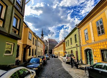 hungary/budapest/jewish-quarter/landmark/mediaeval-jewish-chapel