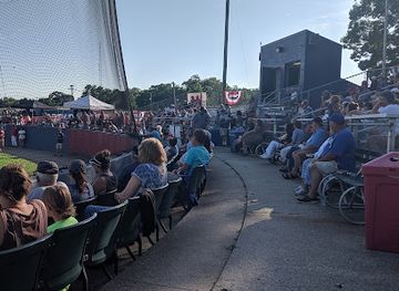 michigan/muskegon/landmark/marsh-field