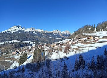 italy/val-di-fassa/landmark/ski-area-alpe-lusia