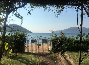 malawi/cape-maclear/landmark/cape-maclear-ecolodge-scuba-shack
