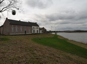 belgium/limburg/landmark/rivierpark-maasvallei