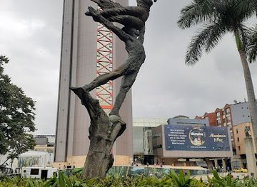 colombia/quindio-department/landmark/plaza-de-bolivar