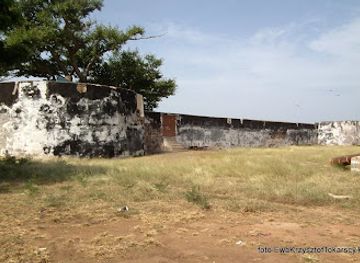 the-gambia/wuli-east/landmark/fort-bullen