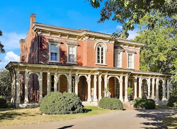 tennessee/highland-rim/landmark/oaklands-mansion