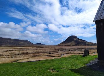 iceland/grindavik/landmark/cafe-bryggjan