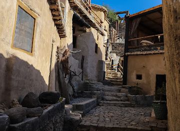 oman/al-batinah-south-governorate/landmark/the-suwgra