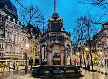 belgium/liege/landmark/fontaine-de-la-tradition