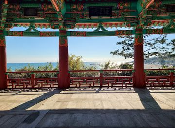 south-korea/gyeongju-historic-areas/landmark/tomb-of-king-munmu