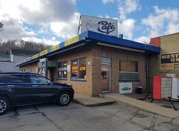 west-virginia/weirton/landmark/weircove-taxi