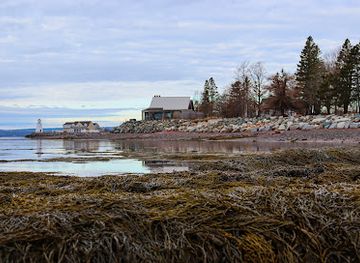 canada/fundy-national-park/landmark/pendlebury-lighthouse