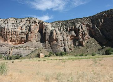 utah/book-cliffs/landmark/quarry-visitor-center