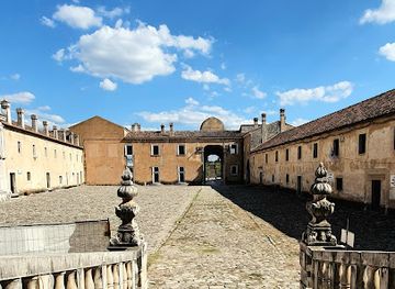 italy/campania/landmark/certosa-of-saint-lawrence