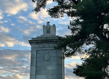 virginia/arlington/landmark/seabee-memorial