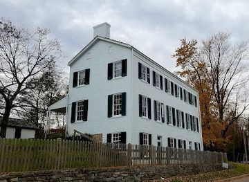 indiana/east-central-indiana/landmark/huddleston-farmhouse