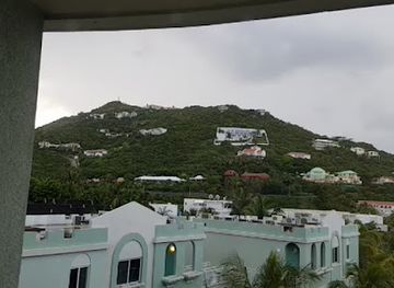 sint-maarten/oyster-pond/landmark/big-fish-seafood-grill