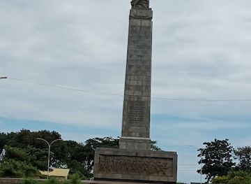 guinea/lower-guinea/landmark/monument-du-22-novembre