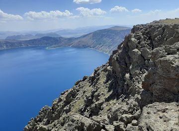 turkiye/mount-nemrut/landmark/nemrut-krateri