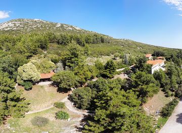 greece/chalkidiki/landmark/petralona-cave