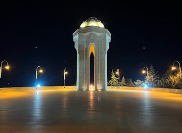 azerbaijan/baku/landmark/eternal-flame