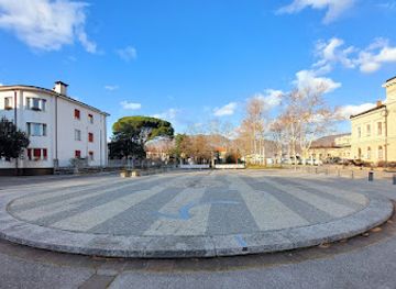 slovenia/nova-gorica/landmark/trg-evrope